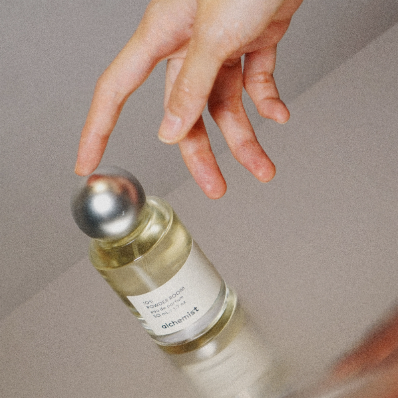 01 Powder Room Eau De Parfum