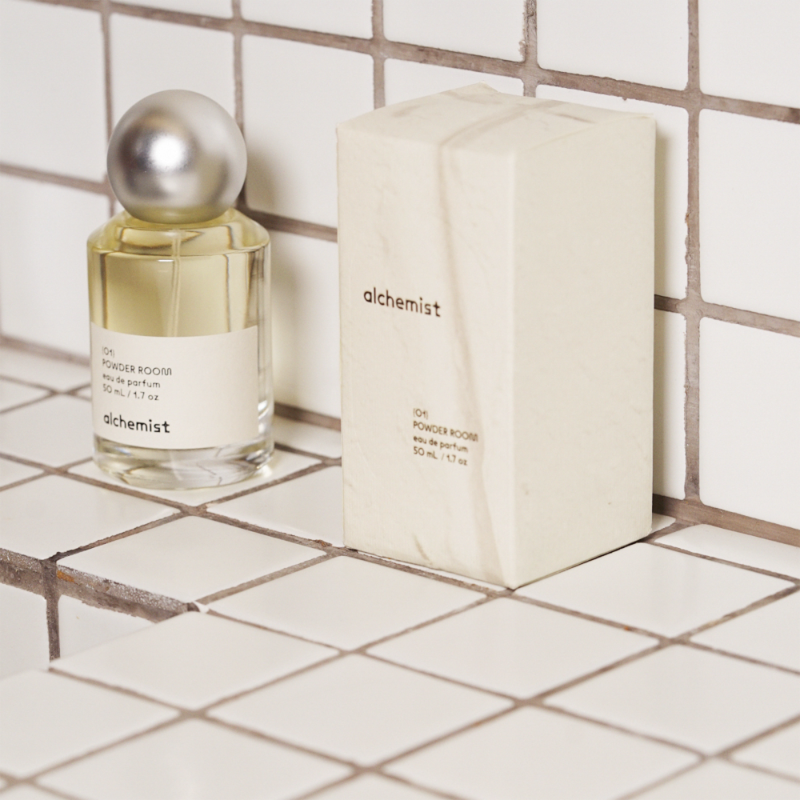 01 Powder Room Eau De Parfum